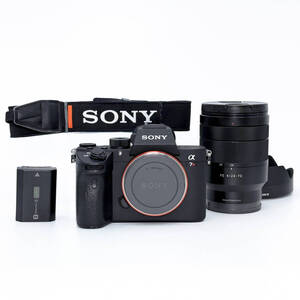 ◆動作確認済み 中古良品◆ ソニー SONY a7RⅢ / ILCE-7RM3 / Zeiss Vario-Tessar FE 24-70mm F4 ZA OSS /SEL2470Z /ミラーレス一眼 カメラ