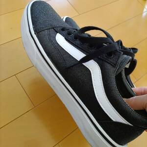 VANS ブラックグリッター　26ｃｍ　美品 VANSスニーカー　オールドスクール　ＤＸ　Ｖ３６ＣＬ　