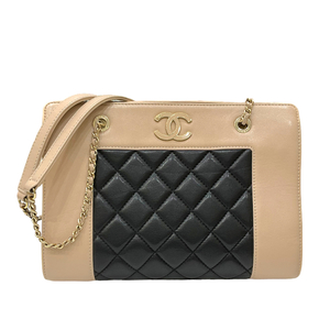 シャネル CHANEL マトラッセ チェーントートバッグ 23番台 ベージュ×ブラック ラムスキン ショルダーバッグ レディース 中古