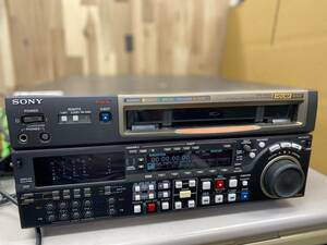 SONY HD VIDEOCASSETTE RECORDER HDW-M2000 1台　入電確認のみ