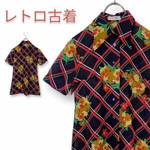 70s 80s 総柄 花柄 チェック 半袖シャツ ブラウス 黒 ブラック レディース レトロ サイケ 昭和ビンテージ 古着 匿名配送