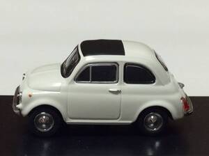 京商1／６４FIAT500ホワイト