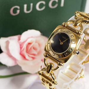 グッチ GUCCI バングルウォッチ ブレスレット レディース 腕時計 ゴールド F244 中古