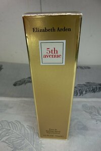 ♪保管品★Elizabeth Arden 5th avenue/エリザベス・アーデン　フィフス　アベニュー★オールドパルファン　75mL