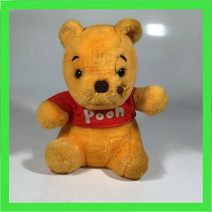 N-031☆　くまのプーさん　Winnie the Pooh　顔にミツバチがとまったプーさん　東京ディズニーランド　パーク内商品　動物　くま　クマ