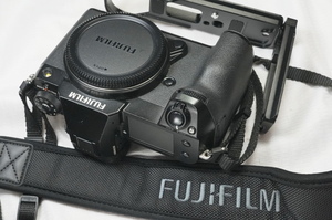 FUJIFILM GFX100S ボディ