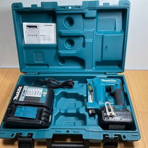 マキタ　makita 充電式タッカ ST112DRG 18V/6.0Ah 中古動作確認！【送料無料♪】