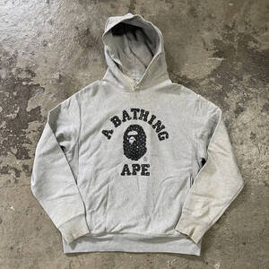  A BATHING APE アベイシングエイプ スワロフスキー パーカー サイズM 