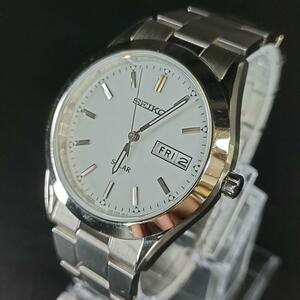 極美品【稼働品】SEIKO　セイコースピリット　V158　ホワイト　ソーラー