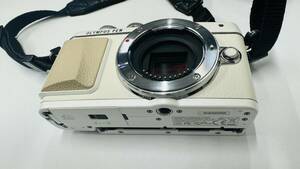 美品 OLYMPUS PEN Lite E-PL7 【難あり】JUNK!