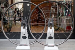 ボントレガー BONTRAGER アイオロス チューブラー AEOLUS XXX TUBULAR カーボン ホイールセット シマノ12S/11S 【東京南麻布店】