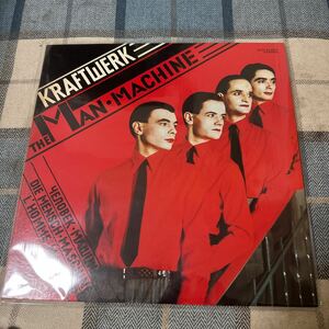 テクノ　LP クラフトワーク Kraftwerk 人間解体　国内盤　ジャケット裏黄ばみあり【写真3枚目】　