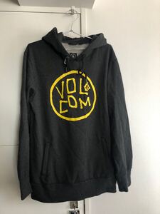 ボルコム　volcom sサイズ パーカー　スノーボード プルオーバー ロゴ