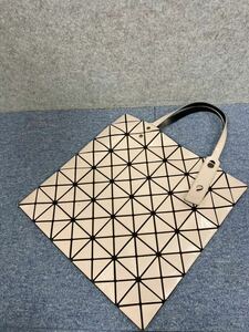 ◆【売り切り】 ISSEY MIYAKE イッセイミヤケ BAOBAO バオバオ PVC ハンドバッグ トートバッグ レディース メンズ アイボリー系 