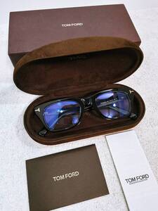 美品 TOM FORD トムフォード メガネ TF5536-B 51口21-145