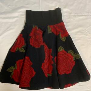 ISSEY MIYAKE イッセイミヤケ　is バラ　薔薇　スカート　アーカイブ　ウール　archive skirt