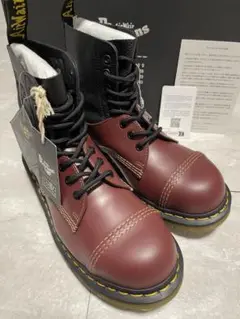 【正規品新品】MM6 × Dr.Martens 1460 TWIST 8 ホール