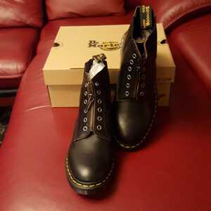 ★【美品】ドクターマーチン ブーツ 101GST BLACK 23336001 VINTAGE SMOOTH 靴　ブーツ　黒