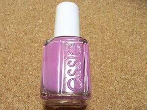 廃盤● 新品● essie●719　splash of grenadine 　●リゾートコレクション　匿名発送