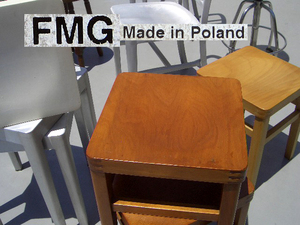 ■ Poland FMG Vintage ポーランド モダニズム 東欧羅巴 木製スツール 惹きつけられる湾曲 継手 蟻継 木組 匠 美しいシンプルデザイン ＃2