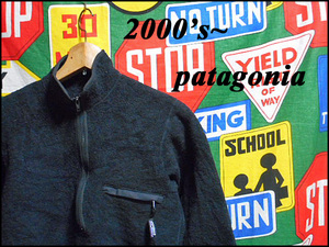 ★XXS位の小さめなサイズ感の1着★patagoniaパタゴニアハーフジップシンチラフリースジャケットSYNCHILLA黒色ブラック00s00年代春アイテム