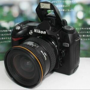 新品カメラバッグ付きNikon D70希少な広角レンズセット