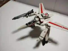 プラモデル完成機　1/72　VF-1J/Aガウォークバルキリー