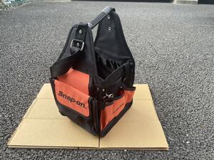 スナップオン TB1O Snap-on スナップオン　グッズ ツール バッグ オレンジ　持ち運び 工具箱 小物入れ ケース 肩掛け 