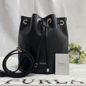 【新品同様】FURLA フルラ イヴ 2way ショルダーバッグ 巾着バッグ ボディバッグ レザー 肩掛け 斜め掛け ブラック 黒 レディース