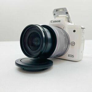 【可動品】Canon EOS Kiss M レンズキットEF-M15-45mm IS STM 標準レンズ 人気のミラーレス一眼レフカメラ キャノン ホワイト