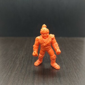 特撮　超人機メタルダー　中闘士ムキムキマン　オレンジ　消しゴム　フィギュア　メタルヒーロー