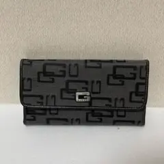 GUESS 長財布