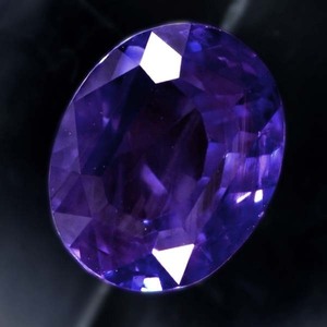 *I1776 非加熱サファイア３．３３ct ルース