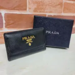 PRADA☆鑑定済☆サフィアーノブラック プラダ キーケース