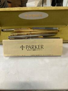 PARKER 万年筆 ゴールド、スターリング万年筆　ペン先14K ボールペン ゴールドカラー セット　美品　送料無料