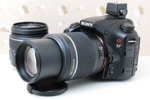 運動会や旅行に★SONY α57★ダブルズームキット♪自撮り&スマホ転送OK♪高性能デジタル一眼レフカメラ★