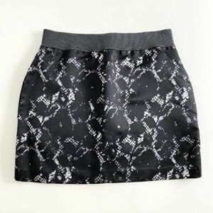 77d16 《美品》 LOUIS VUITTON ルイヴィトン イタリア製 花柄 フラワー ミニスカート ボトムス ウエストゴム Sサイズ ブラック グレー