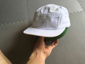 バンズ オフ ザ オール キャップ 帽子 VANS OFF THE WALL ホワイト 白 ONE SIZE FITS ALL