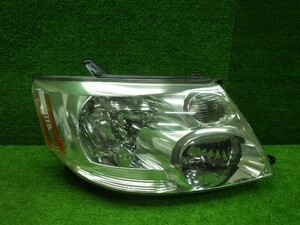 トヨタ 10アルファード 前期 右ヘッドライト HID AX/MX 200225101