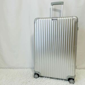 美品　リモワ RIMOWA トパーズ TOPAS 104L 4輪　スーツケース キャリーケース シルバーメタリック　最大容量　920.77