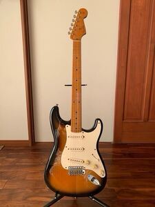 Fender USA STRATOCASTER American Vintage 57 / 1998