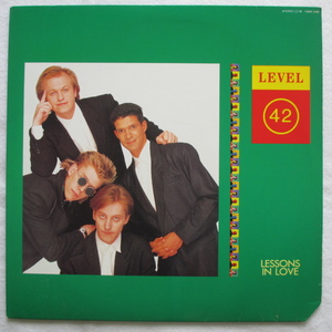 ◇12：JPN◇ LEVEL 42 / LESSONS IN LOVE　※カット痕有り