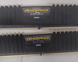 ［中古］CORSAIR DDR4-2666MHz デスクトップPC用 メモリモジュール VENGEANCE LPX Series 16GB×2枚キット CMK16GX4M2A2666C16