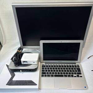 アップルMacBook Air A1370ノートパソコン　モニター　iPadキーボード　Mac mini などまとめて売り　未チェックジャンク品