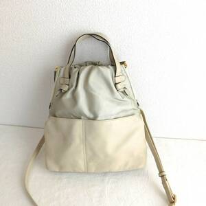 ペレボルサ★PELLE BORSA ★定価25000★ショルダーバッグ★本革★美品★a896