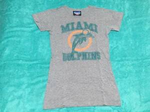 MIAMI DOLPHINS マイアミ・ドルフィンズ 古着 Tシャツ 女性用 S NFL Junk Food ジャンク・フード