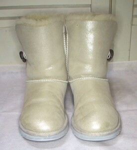 アグ オーストラリア UGG australia Bailey I do ベイリーアイドゥ ムートンブーツ 23㎝ スワロフスキー シャンパン S/NO.1002174美品