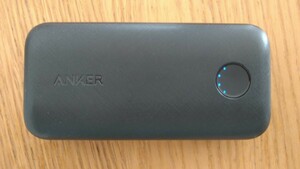 美品 ブラック モバイルバッテリー Anker PowerCore 10000