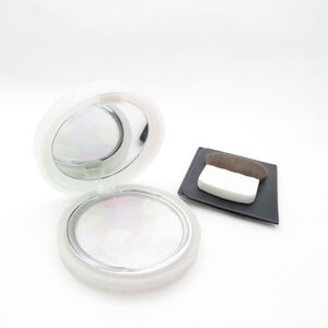 美品 COSMEDECORTE コスメデコルテ AQ オーラリフレクター フェイスパウダー 02 light mix プレスト 残量多 BM9334P