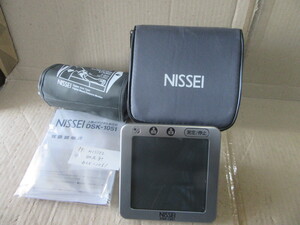 P9: NISSEI 日本精密測器 上腕式デジタル血圧計 DSK-1051